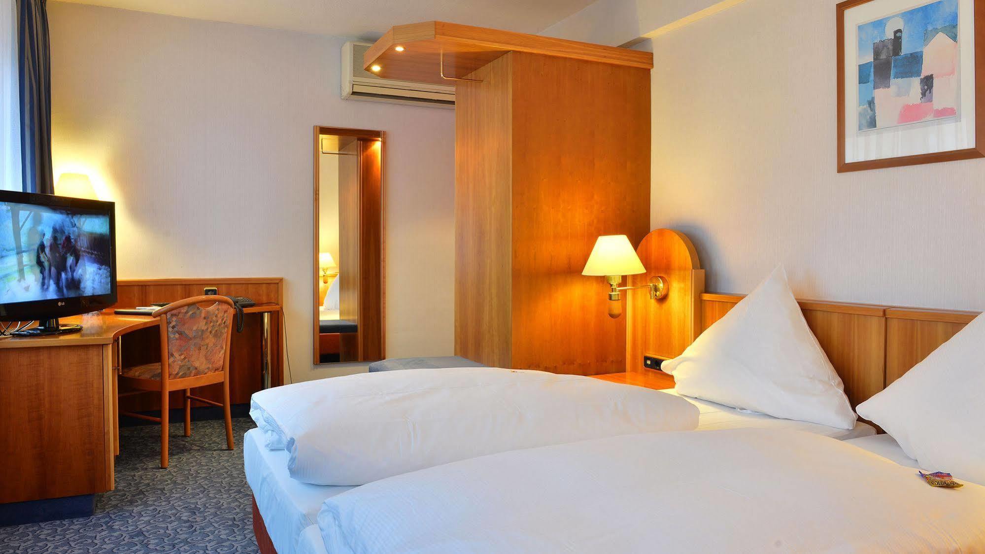 Hotel Ilbertz Garni Köln Dış mekan fotoğraf